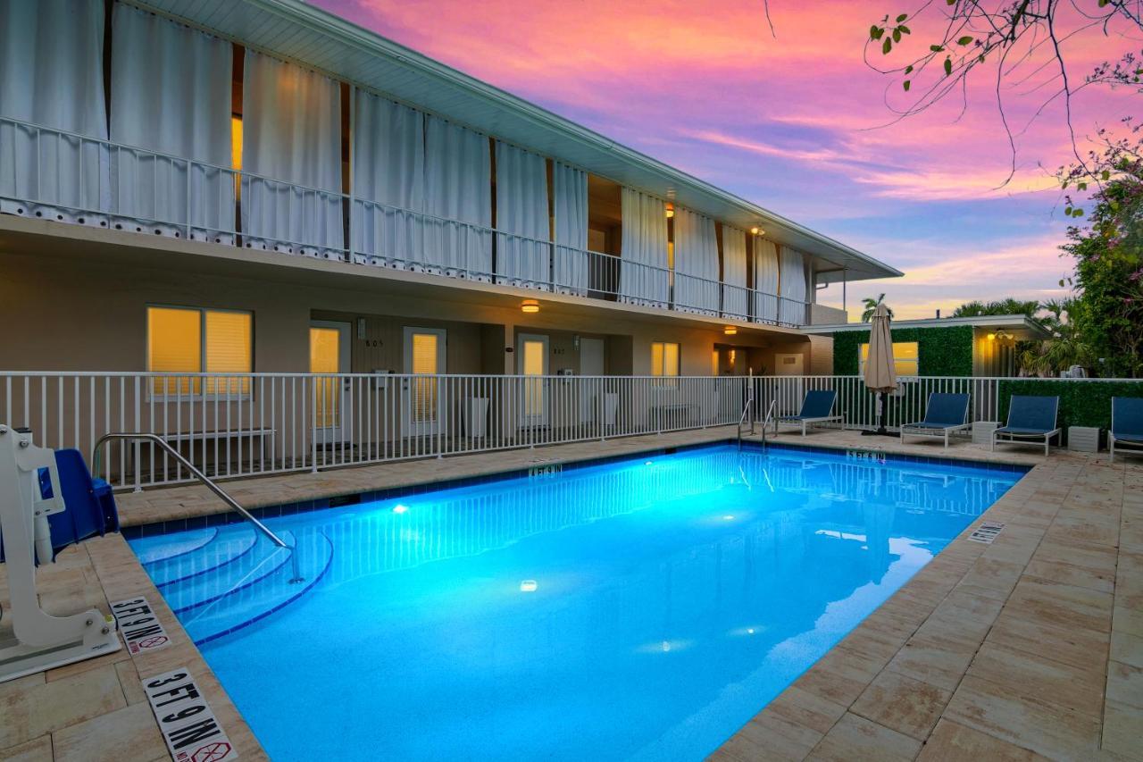 Beach Luxury 805 North North Naples Екстериор снимка