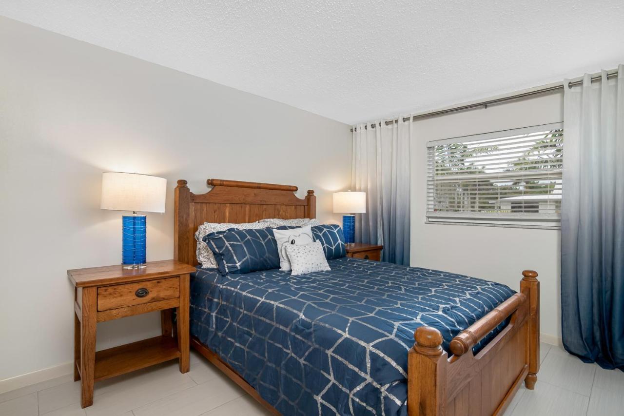 Beach Luxury 805 North North Naples Екстериор снимка