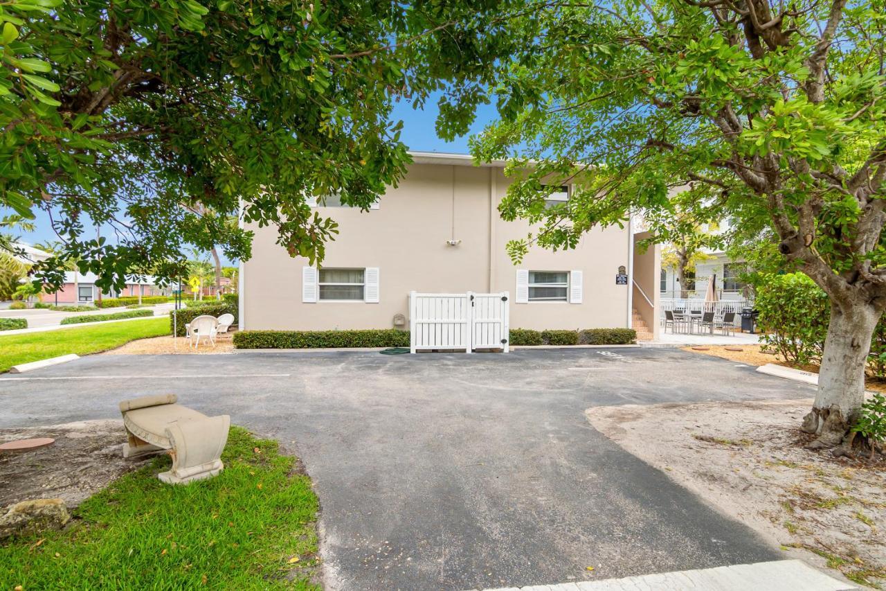 Beach Luxury 805 North North Naples Екстериор снимка